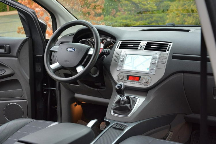 Ford Kuga 2.0TDCI (140 KM) Lift Titanium Duża Navi Kamera Skóry Oryginał I-wł zdjęcie 18