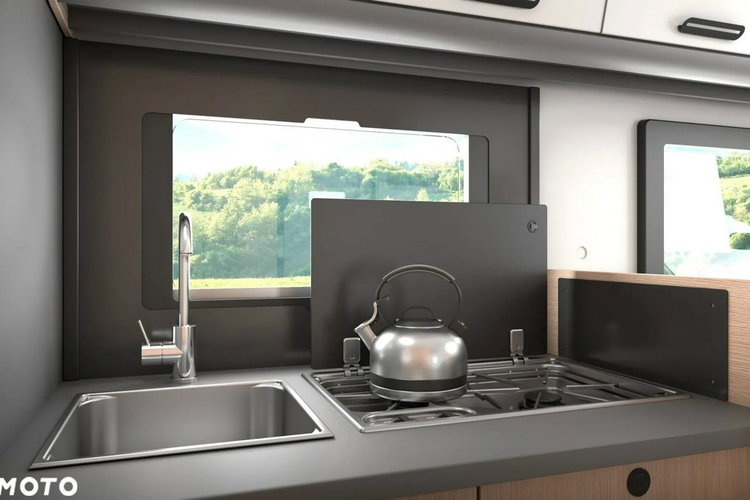 Adria inny Sun Living C 70 DL zdjęcie 6