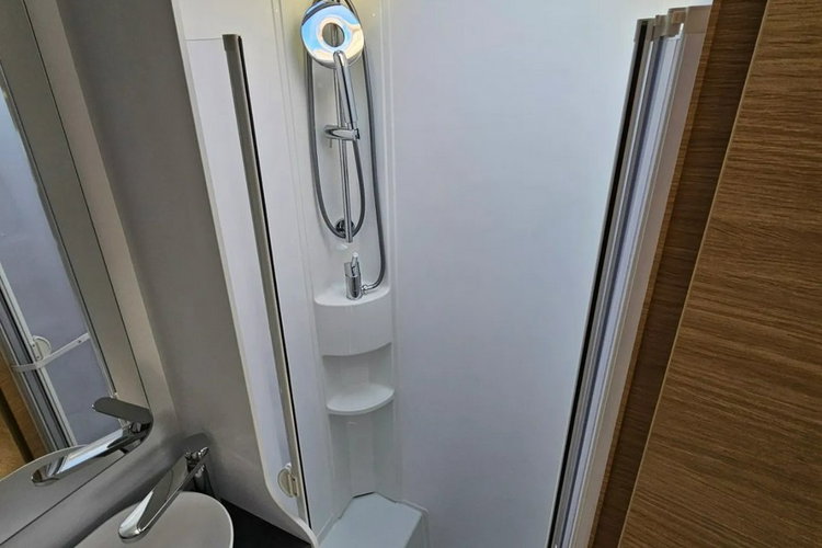 inny Adria Coral XL 660 SL zdjęcie 18