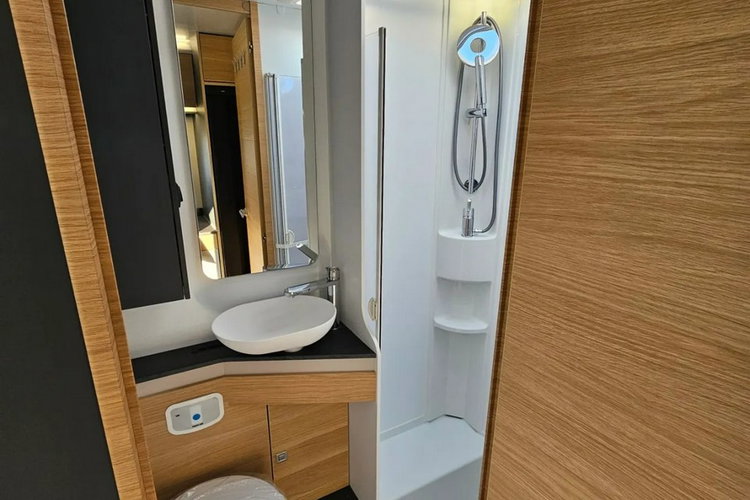 inny Adria Coral XL 660 SL zdjęcie 19