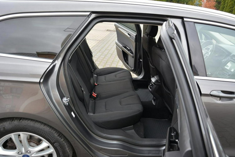 Ford Mondeo 98 tyś. km.Titanium Navi Kamera 2xParktronic Lane Assist Park Assist zdjęcie 15