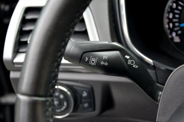 Ford Mondeo 98 tyś. km.Titanium Navi Kamera 2xParktronic Lane Assist Park Assist zdjęcie 30