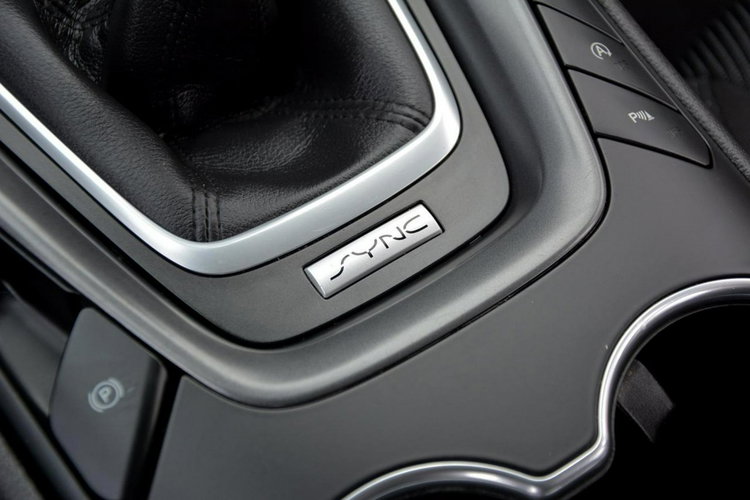 Ford Mondeo 98 tyś. km.Titanium Navi Kamera 2xParktronic Lane Assist Park Assist zdjęcie 33