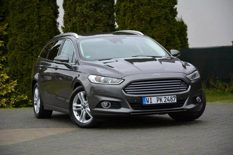 Ford Mondeo 98 tyś. km.Titanium Navi Kamera 2xParktronic Lane Assist Park Assist zdjęcie 8