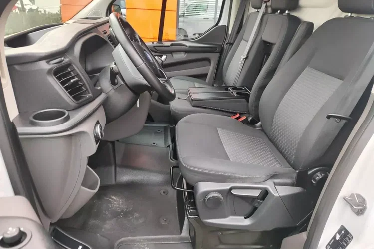 Ford Transit Custom zdjęcie 12