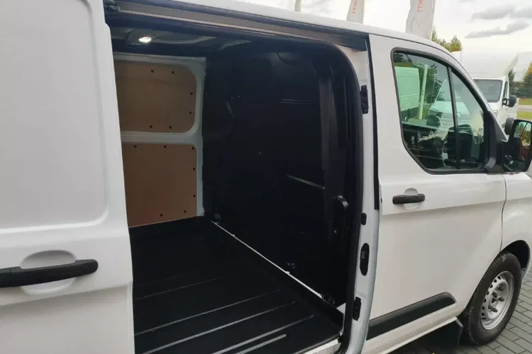 Ford Transit Custom zdjęcie 22