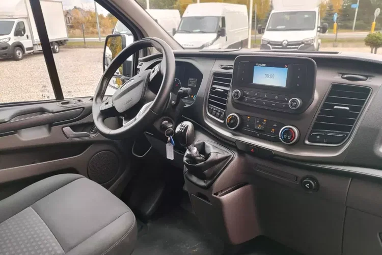Ford Transit Custom zdjęcie 9