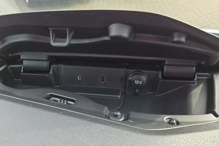 Ford transit L2H2 Chłodnia 64999zł NETTO 2.0TdCi/131KM zdjęcie 22