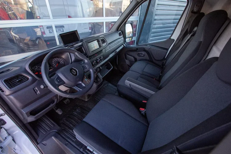 Renault Master L3H2 2.3 DCI zdjęcie 9