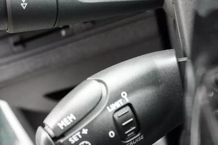 Peugeot 5008 zdjęcie 43