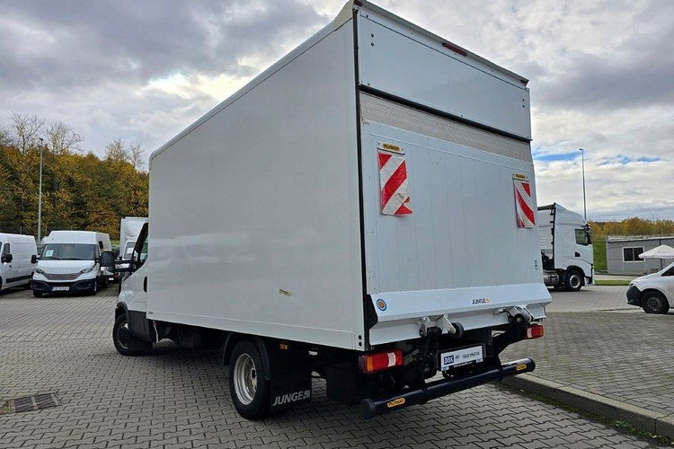 IVECO DAILY 35C16 zdjęcie 4