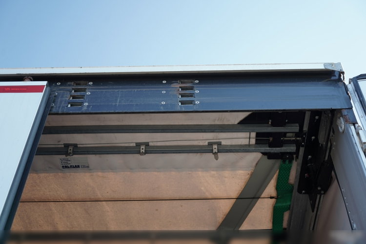 Wielton FIRANKA STANDARD / PODNOSZONY DACH / SYSTEM BDE - ROZSUWANE SŁUPKI / OŚ PODNOSZONA / MAŁO UŻYWANA  zdjęcie 22