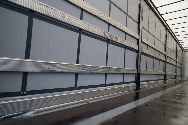 Schmitz -CARGOBULL / FIRANKA / STANDARD / MULDA DO STALI - 9 M / DACH PODNOSZONY / OŚ PODNOSZONA / 2021 ROK zdjęcie 15