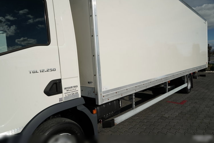 MAN TGL 12.250 / SOLÓWKA / KONTENER 8 M / WINDA / BOCZNE DRZWI / 2021 ROK zdjęcie 10