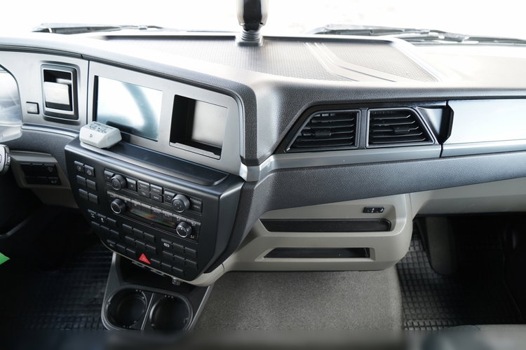 MAN TGL 12.250 / SOLÓWKA / KONTENER 8 M / WINDA / BOCZNE DRZWI / 2021 ROK zdjęcie 36