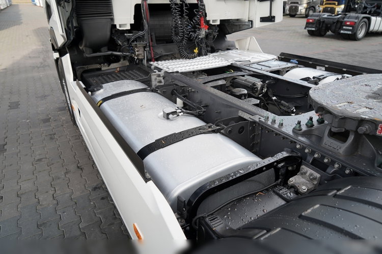 Renault T 480 / RETARDER / 2022 / 13 LITROWY / OPONY 100% zdjęcie 13