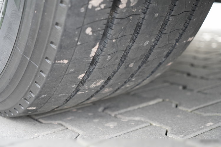 Renault T 480 / RETARDER / 2022 / 13 LITROWY / OPONY 100% zdjęcie 18