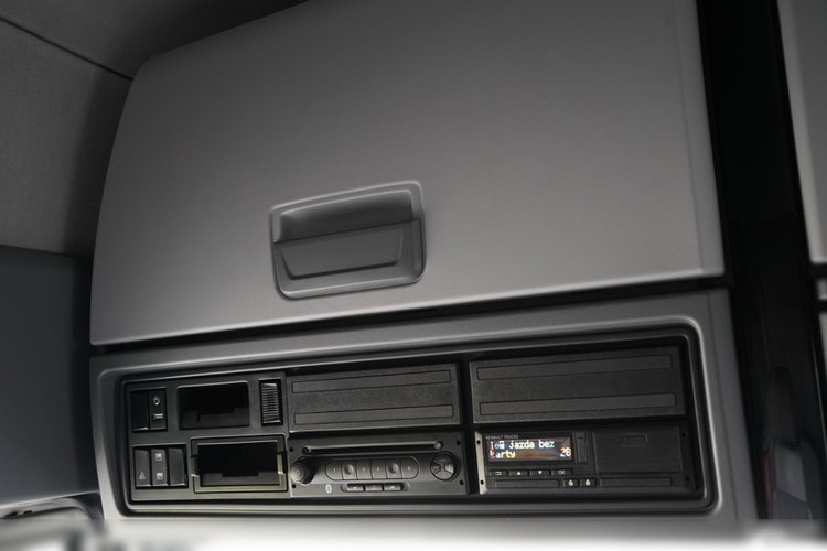 Renault T 480 / RETARDER / 2022 / 13 LITROWY / OPONY 100% zdjęcie 34