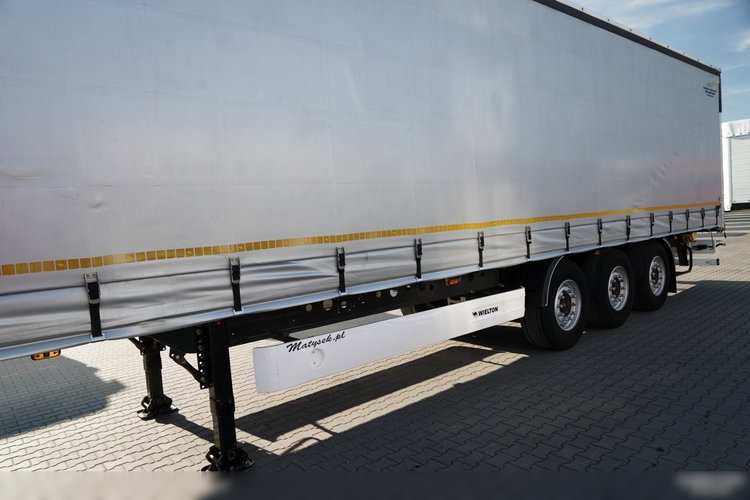 Wielton /  FIRANKA / STANDARD / OŚ PODNOSZONA / DACH PODNOSZONY / SAF  zdjęcie 10