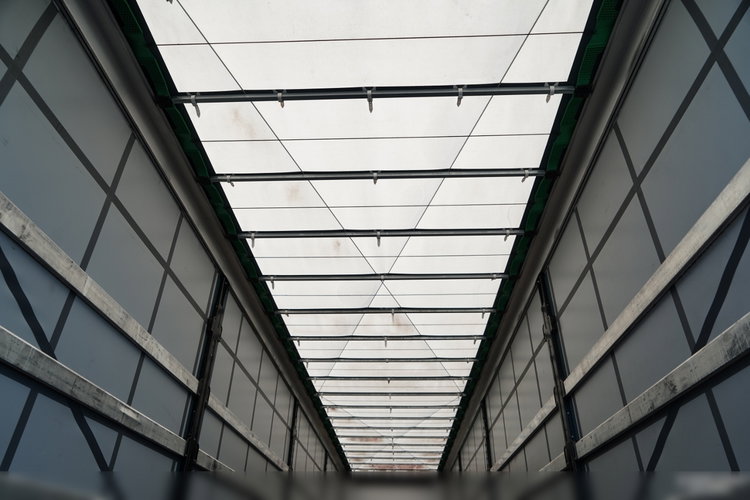 Wielton /  FIRANKA / STANDARD / OŚ PODNOSZONA / DACH PODNOSZONY / SAF  zdjęcie 18