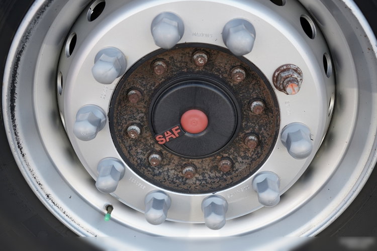 Wielton /  FIRANKA / STANDARD / OŚ PODNOSZONA / DACH PODNOSZONY / SAF  zdjęcie 26