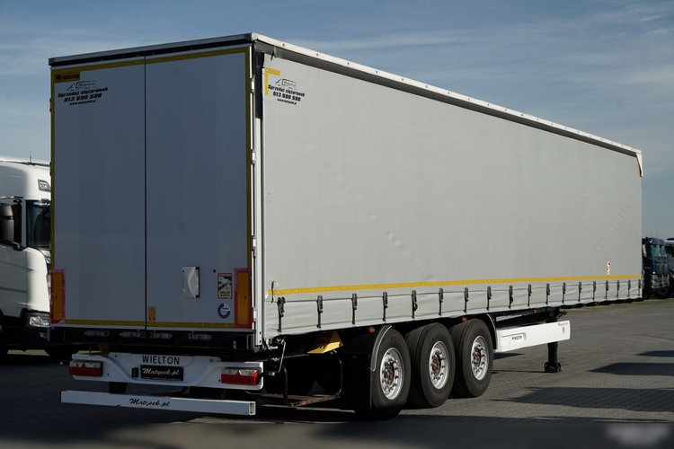 Wielton /  FIRANKA / STANDARD / OŚ PODNOSZONA / DACH PODNOSZONY / SAF  zdjęcie 8