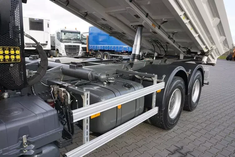 Mercedes AROCS / 2645 / E 6 / WYWROTKA + HDS / 6 X 4 / HYDROBURTA zdjęcie 22