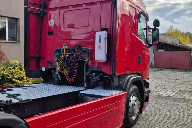 Scania R410 zdjęcie 15