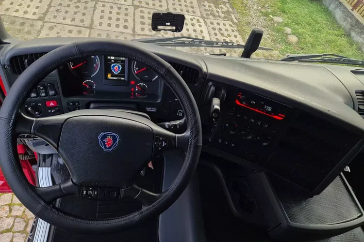 Scania R410 zdjęcie 24