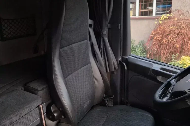 Scania R410 zdjęcie 30