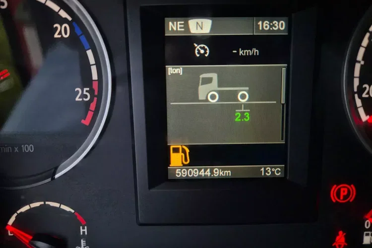 Scania R410 zdjęcie 32