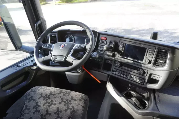 Scania R500 E6 6x2 / Chłodnia Lecapitaine 21 EPAL / Carrier Supra 1150 / 2021 / oś skrętna zdjęcie 21