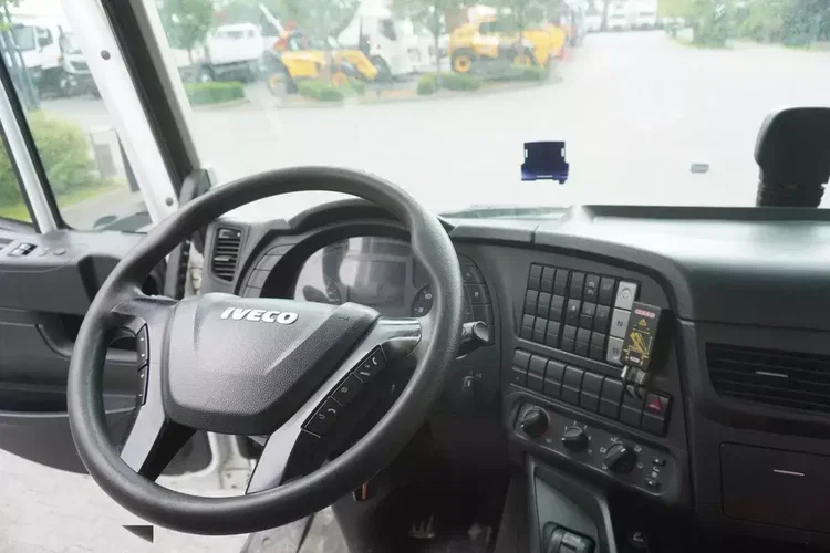 Iveco Stralis 19.310 E6 / Platforma 19 EPAL / Fassi F135 / 225 MTH / 5.7 t zdjęcie 24