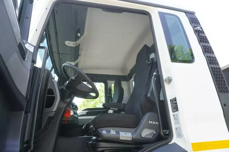 MAN TGS 26.360 burtowy / 3. oś skrętna i podnoszona / Dźwig Fassi F175 7.7 t zdjęcie 20