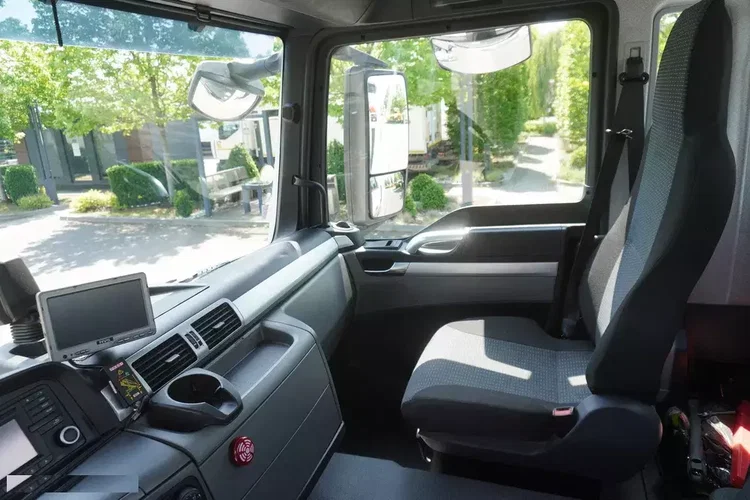 MAN TGS 26.360 burtowy / 3. oś skrętna i podnoszona / Dźwig Fassi F175 7.7 t zdjęcie 22