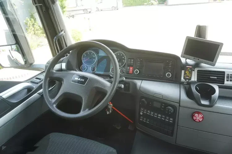 MAN TGS 26.360 burtowy / 3. oś skrętna i podnoszona / Dźwig Fassi F175 7.7 t zdjęcie 23