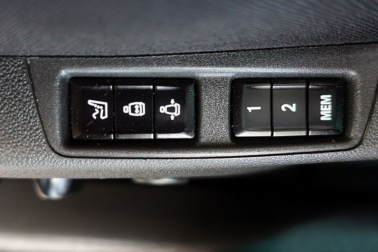 Opel Insignia Skóra+FOTELE WENTYLOWANE+Led+Navi 3Lata GWAR. I-wł Kraj Bezwyp F23% 4x2 zdjęcie 18