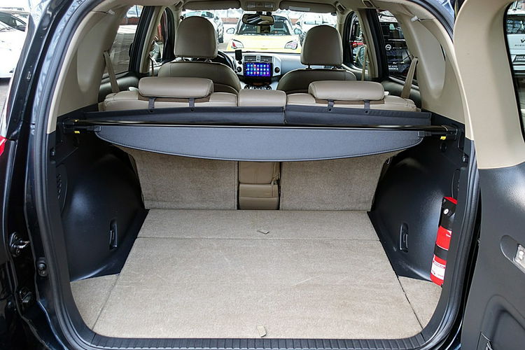 Toyota RAV-4 AUTOMAT 4x4 2.0 16V 158KM Skóra+Navi+Kamera Kupiony w POLSKIM SALONIE 4x2 zdjęcie 13
