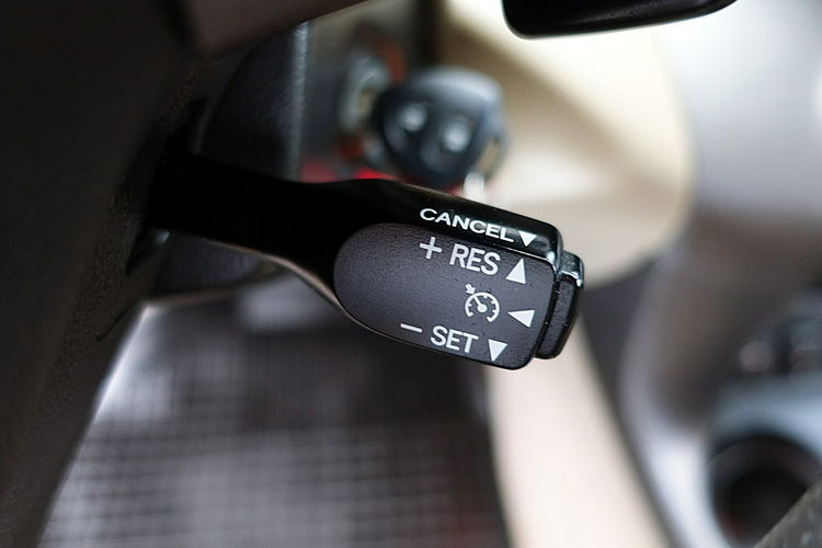 Toyota RAV-4 AUTOMAT 4x4 2.0 16V 158KM Skóra+Navi+Kamera Kupiony w POLSKIM SALONIE 4x2 zdjęcie 20