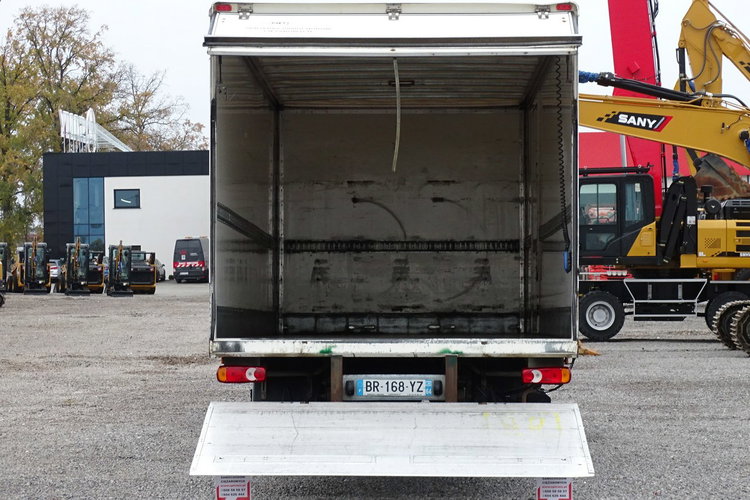 Renault MIDLUM 220 DXI Kontener 18 Euro Palet Sprowadzony Przebieg Udokumentowany , Klima , Automat , Winda, Kontener 18 Palet zdjęcie 5