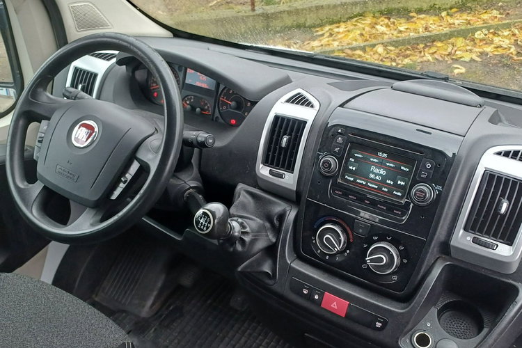 Fiat Ducato Brygadówka 7-Osób + skrzynia 3.40 x 2.10 m Salon PL zdjęcie 12