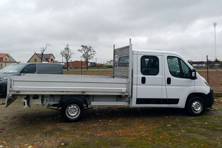 Fiat Ducato Brygadówka 7-Osób + skrzynia 3.40 x 2.10 m Salon PL zdjęcie 5