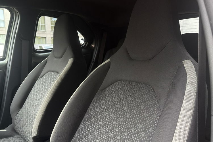 Toyota Aygo X 1.0 VVTi 72KM CVT STYLE VISION TECH, salon Polska, gwarancja zdjęcie 30