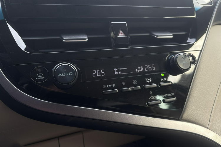 Toyota Camry 2.5 HSD 218KM EXECUTIVE, gwarancja, FV23% zdjęcie 18