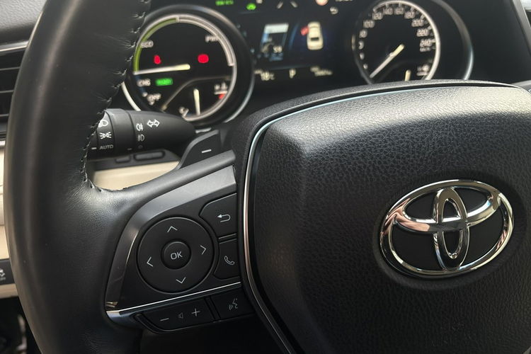 Toyota Camry 2.5 HSD 218KM EXECUTIVE, gwarancja, FV23% zdjęcie 22