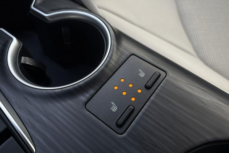 Toyota Camry 2.5 HSD 218KM EXECUTIVE, gwarancja, FV23% zdjęcie 25