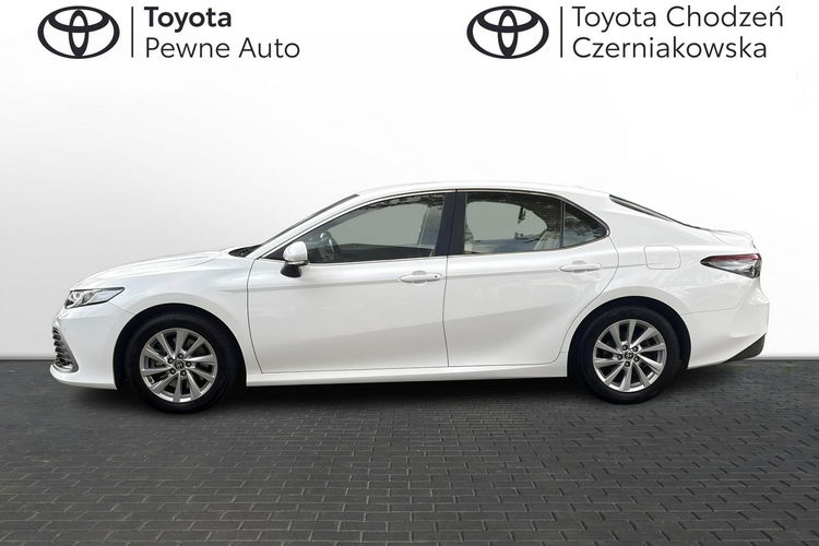 Toyota Camry 2.5 HSD 218KM COMFORT BUSINESS, salon Polska, gwarancja, FV23% zdjęcie 2