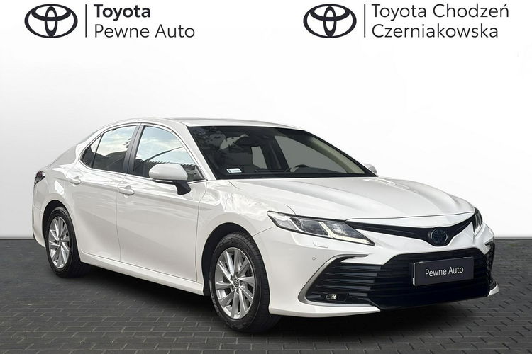 Toyota Camry 2.5 HSD 218KM COMFORT BUSINESS, salon Polska, gwarancja, FV23% zdjęcie 7