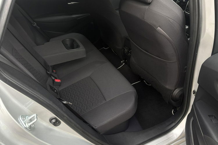 Toyota Corolla 1.8 Hybrid 122KM COMFORT TECH, salon Polska, gwarancja, FV23% zdjęcie 13