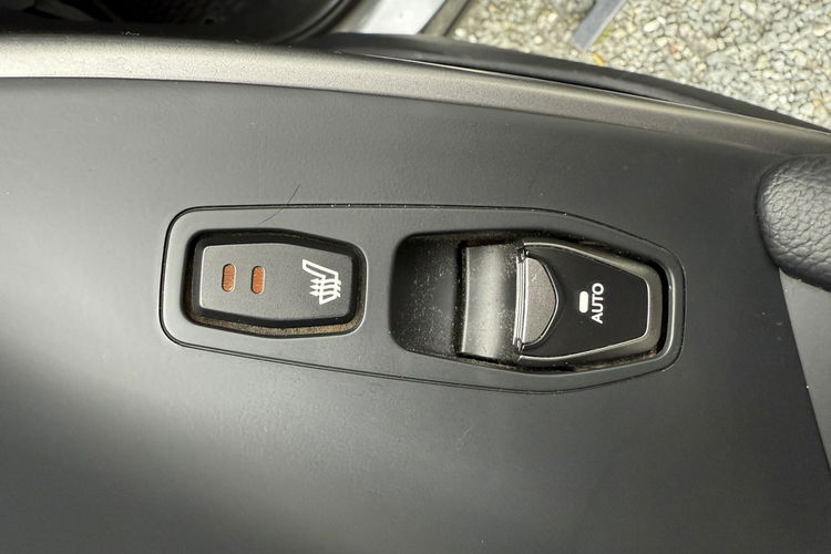 Hyundai Santa Fe 4x4. Wentylowane fotele. Ledy. Ksenon. Skóra. zdjęcie 13